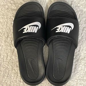 Nike slides